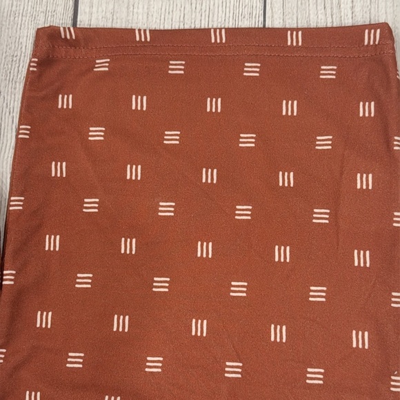 Rust Baby Swaddle and Hat Set - Picture 4 of 4